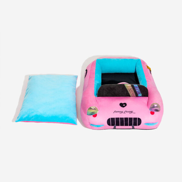 Classic Convertible Race Car Bolster Pet Bed - Fast＆Fur - Image 23