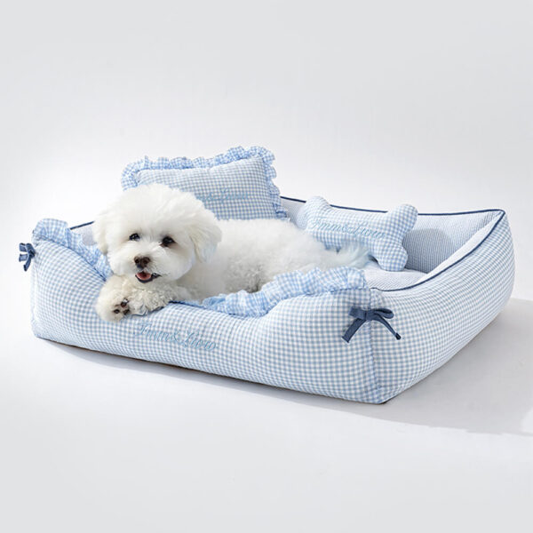 Soft Gingham Washable Dog & Cat Sofa Bed with Pillows - Image 13