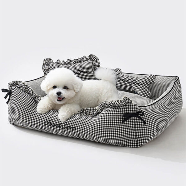 Soft Gingham Washable Dog & Cat Sofa Bed with Pillows - Image 2