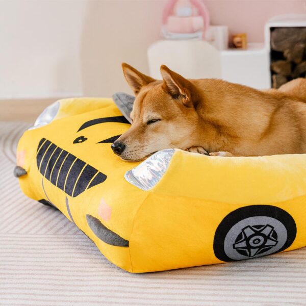 Classic Convertible Race Car Bolster Pet Bed - Fast＆Fur - Image 7