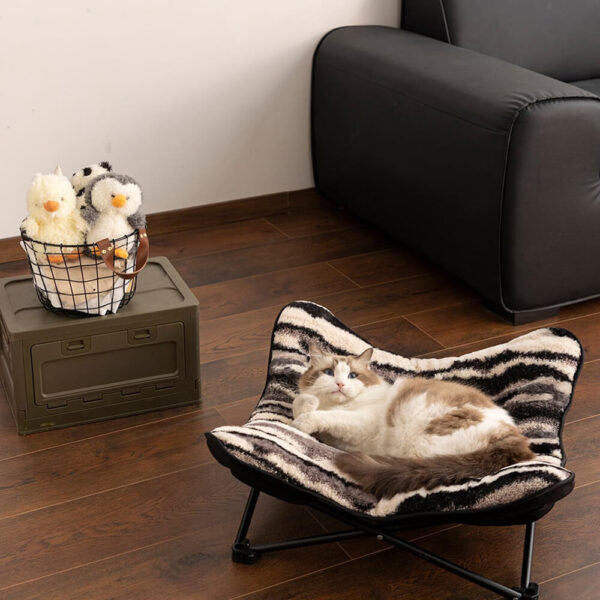Foldable Elevated Portable Outdoor Camping Dog & Cat Bed - Image 4