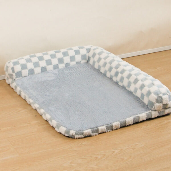 Chequerboard Soft Neck Guard Large Dog Pillow Bed - Image 7