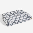 Classic Plaid Orthopedic Bolster Cat Sofa Bed - Cozy Comfort