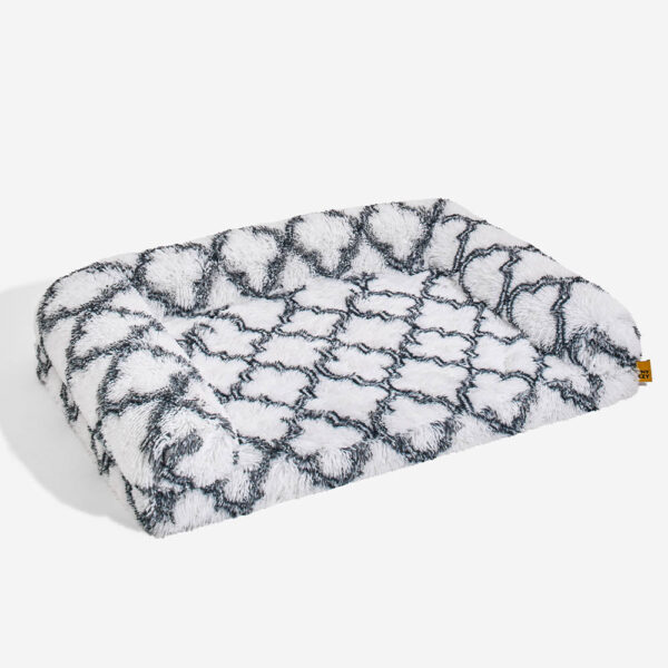 Classic Plaid Orthopedic Bolster Cat Sofa Bed - Cozy Comfort - Image 11