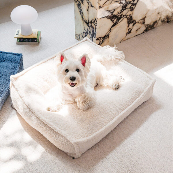 Curved Support Teddy Fabric Waterproof Dog & Cat Bed - Image 10
