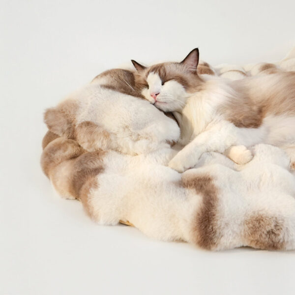 Faux Fur Warmth-Retaining Round Dog & Cat Mat with Pillow - Image 2