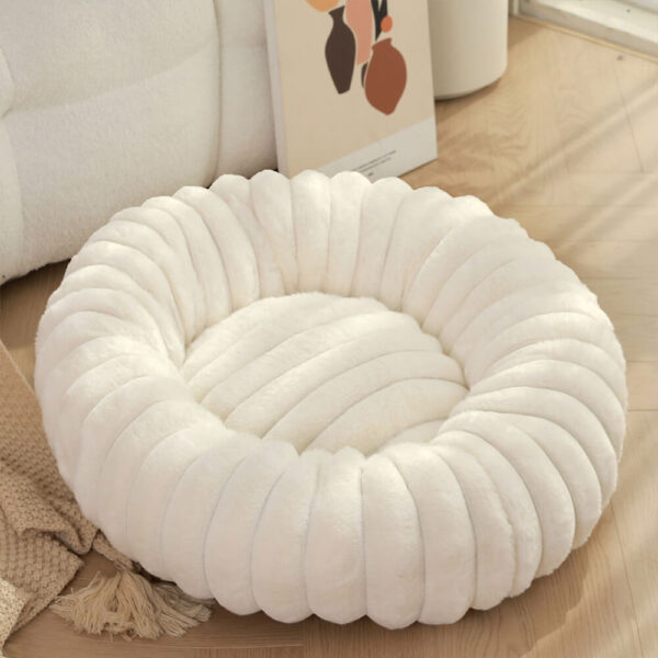Ultra-Soft Plush Round Donut Support Dog & Cat Bed - Image 9