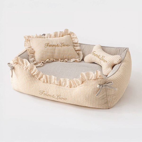 Soft Gingham Washable Dog & Cat Sofa Bed with Pillows - Image 16