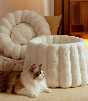 Warm Skin-Friendly Full Support Multi-Purpose Semi-Enclosed Cat Bed