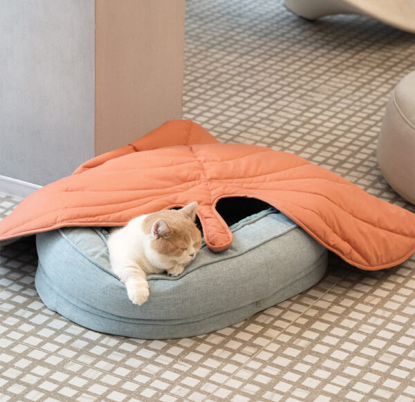 Leaf Shape Dog Blanket - Image 23