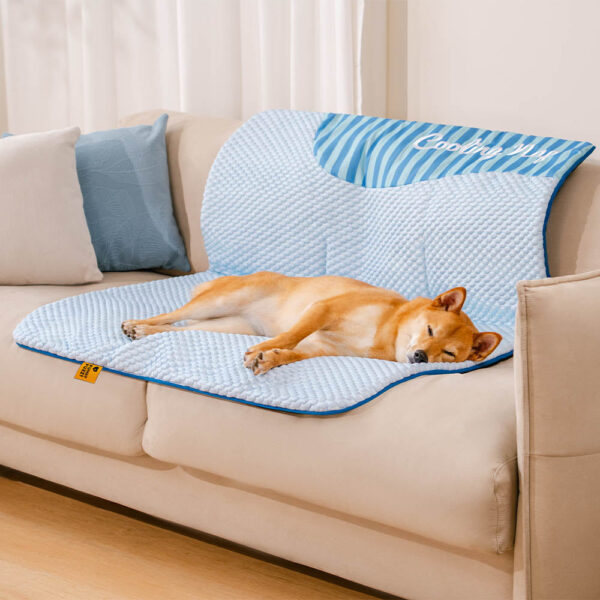 Large Washable Cooling Non-slip Dog Mat - Cooling Nap - Image 4
