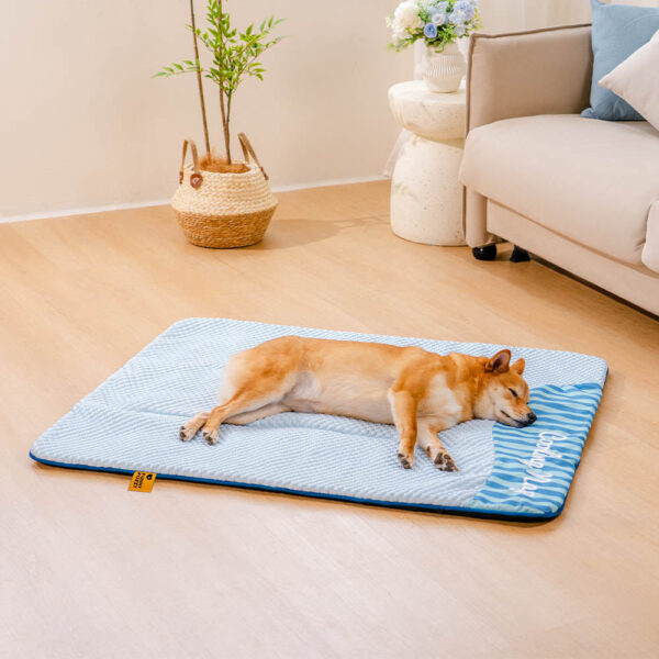 Large Washable Cooling Non-slip Dog Mat - Cooling Nap - Image 5