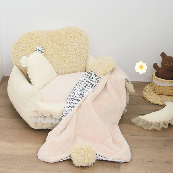 Nordic Soft Faux Lambwool Ultra-Warm Dog Bed - Image 7