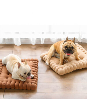 Biscuit Quilted Dog Bed